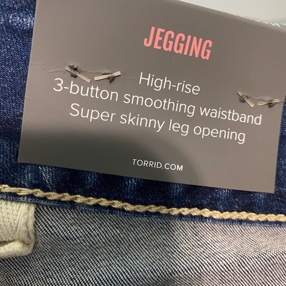 NWT Torrid size 24R - Picture 10 of 13